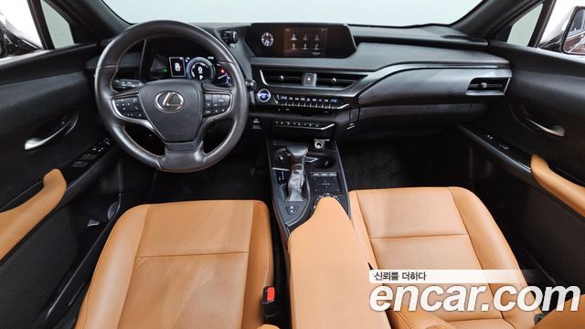 Лексус UX250h 2019 — миниатюра 7