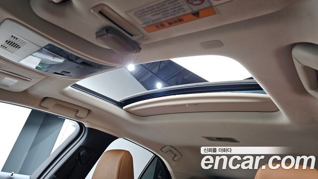 Лексус UX250h 2019 — миниатюра 19