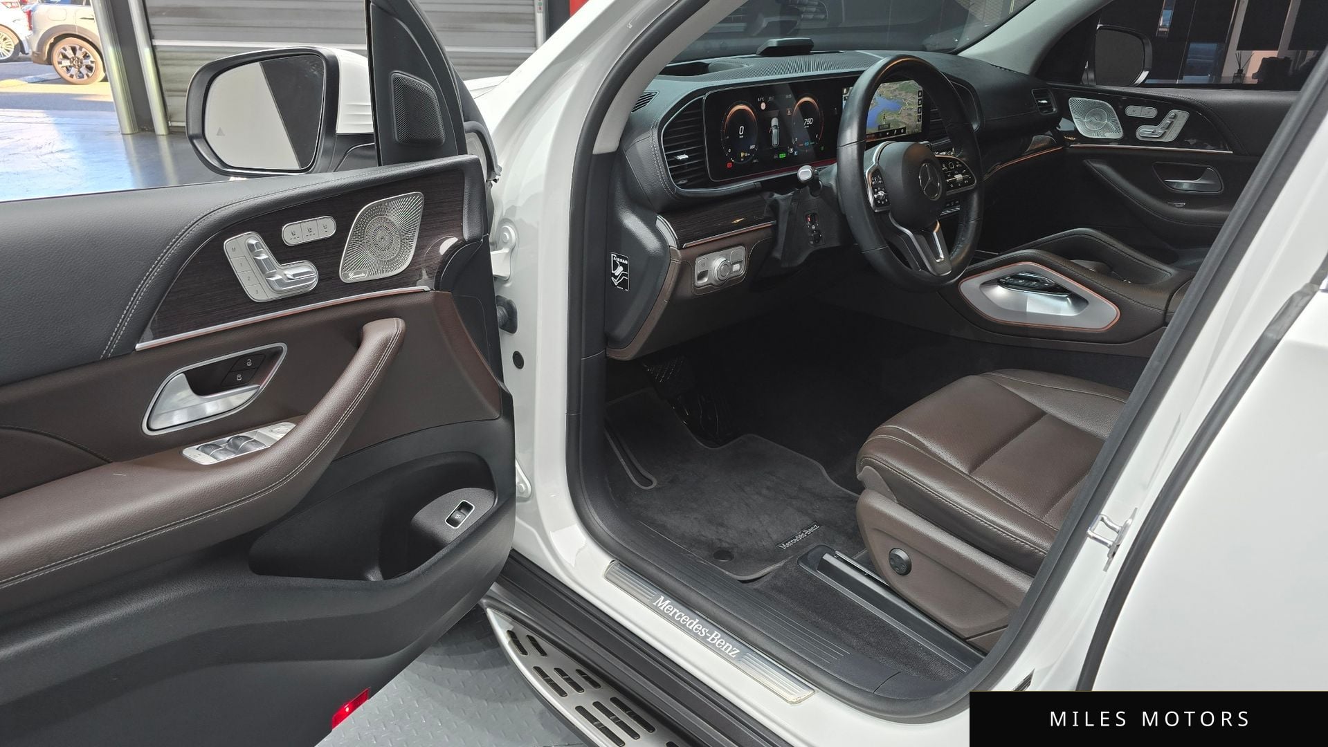 Mercedes-Benz GLE-클래스 W167 2023 — миниатюра 11