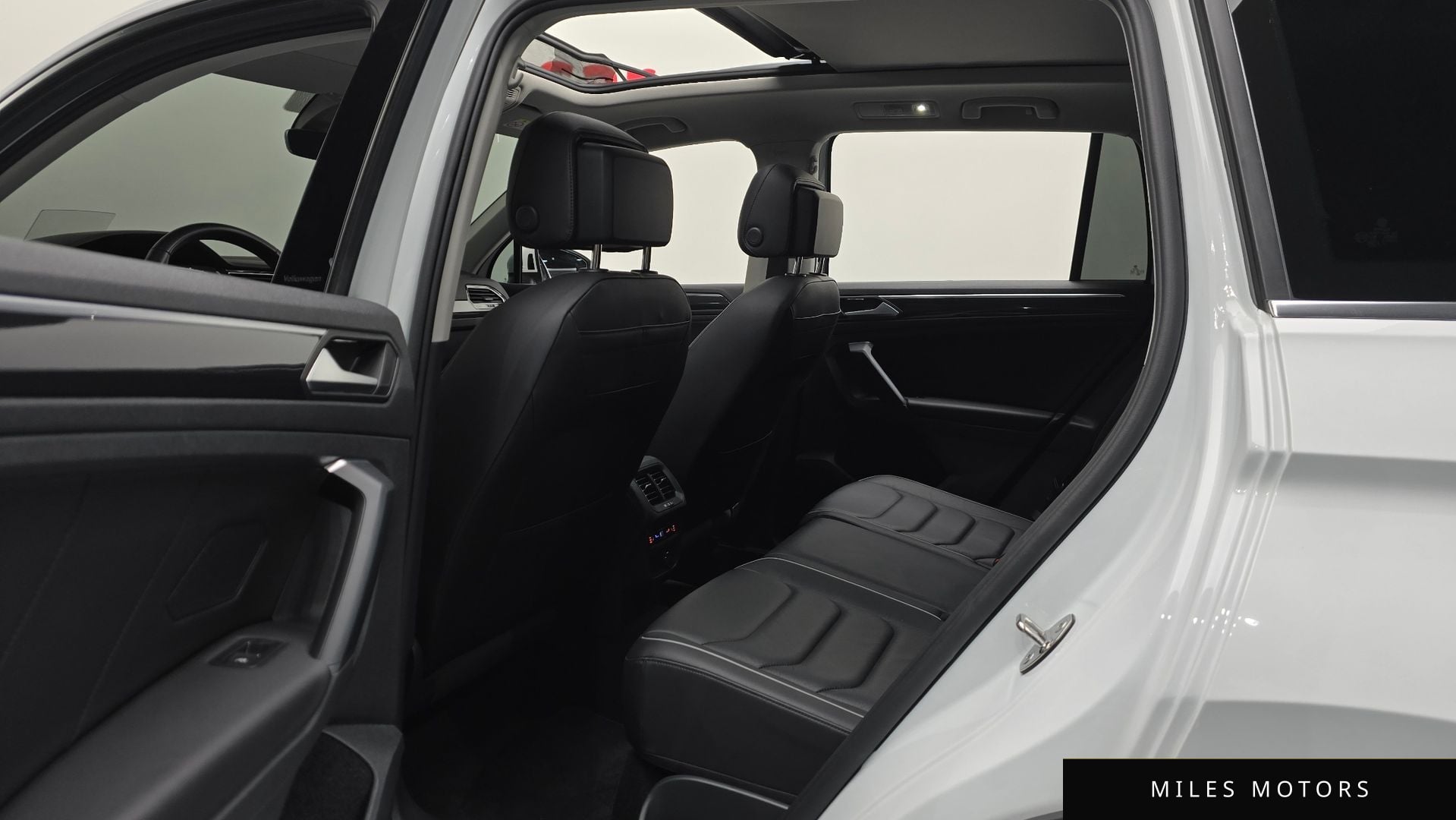 Volkswagen Tiguan 2022 — миниатюра 12