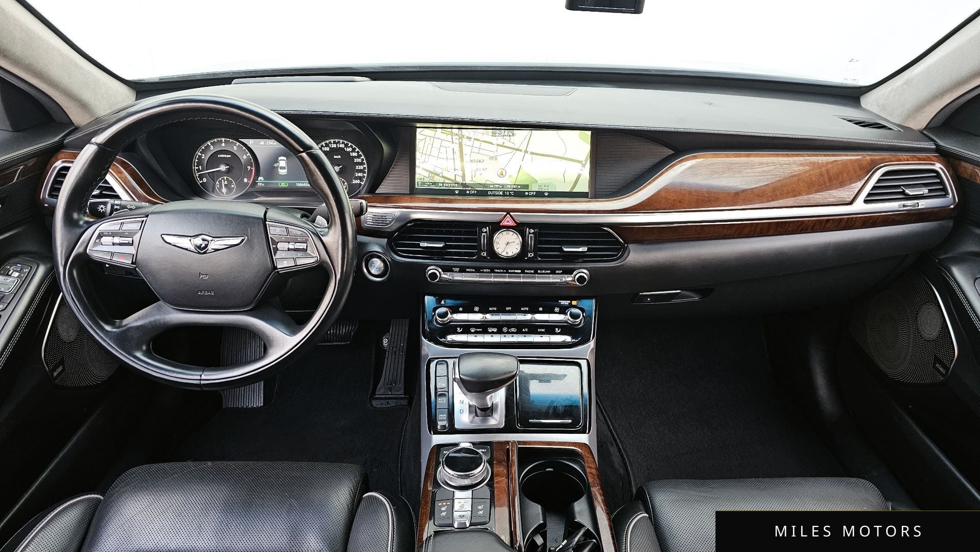 Genesis EQ900 2016 — миниатюра 7