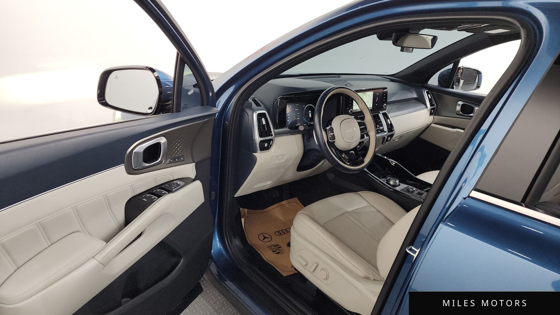 Kia Sorento 2022 — миниатюра 10