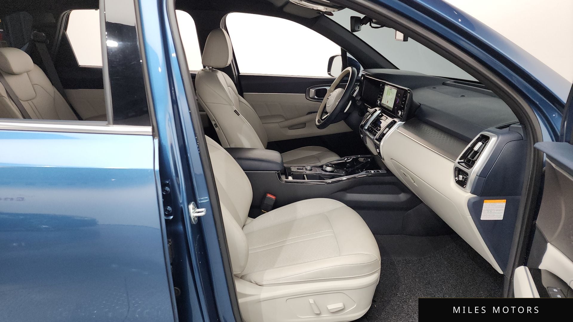 Kia Sorento 2022 — миниатюра 11