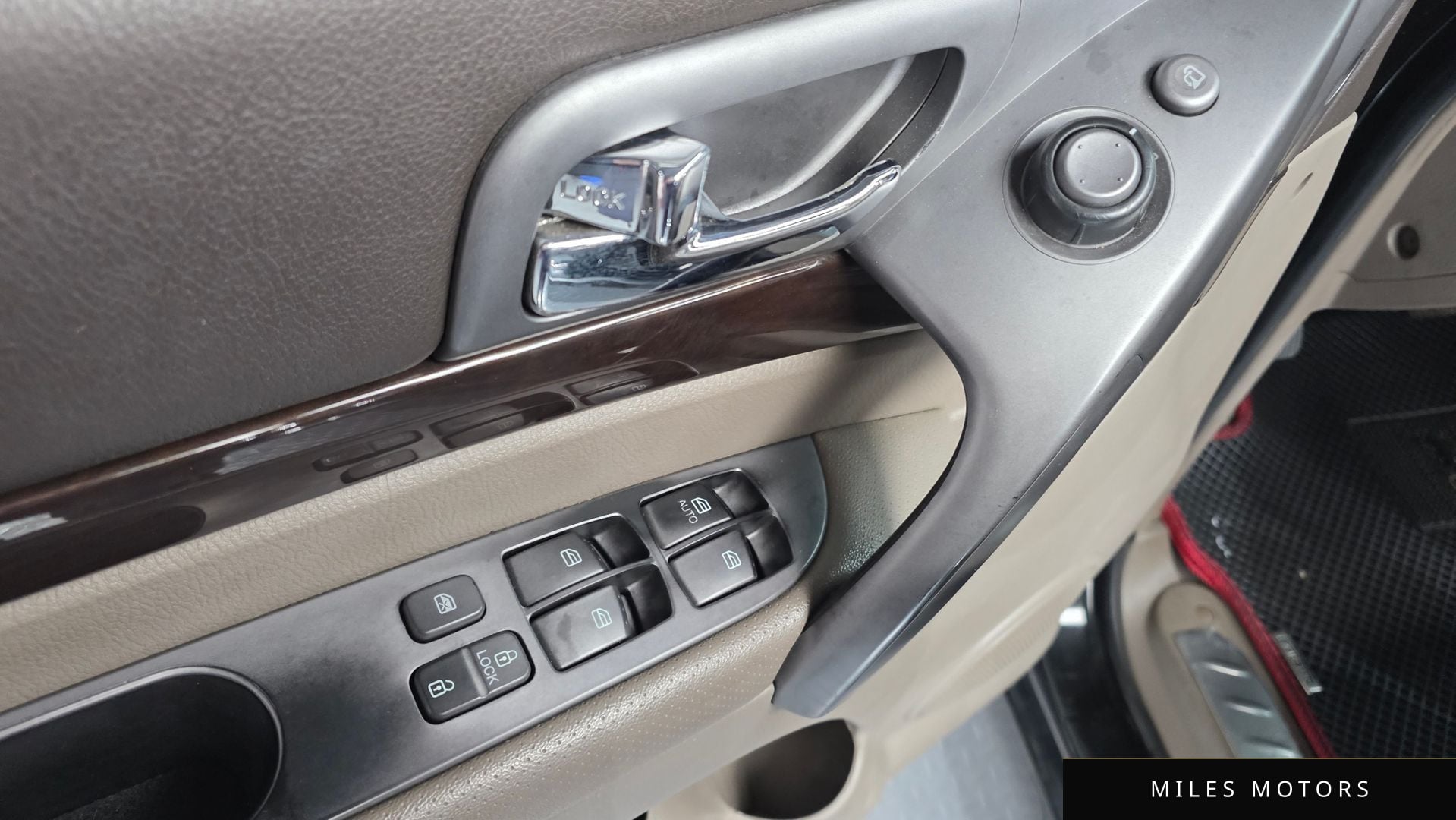 KG Mobility KORANDO 2014 — миниатюра 13