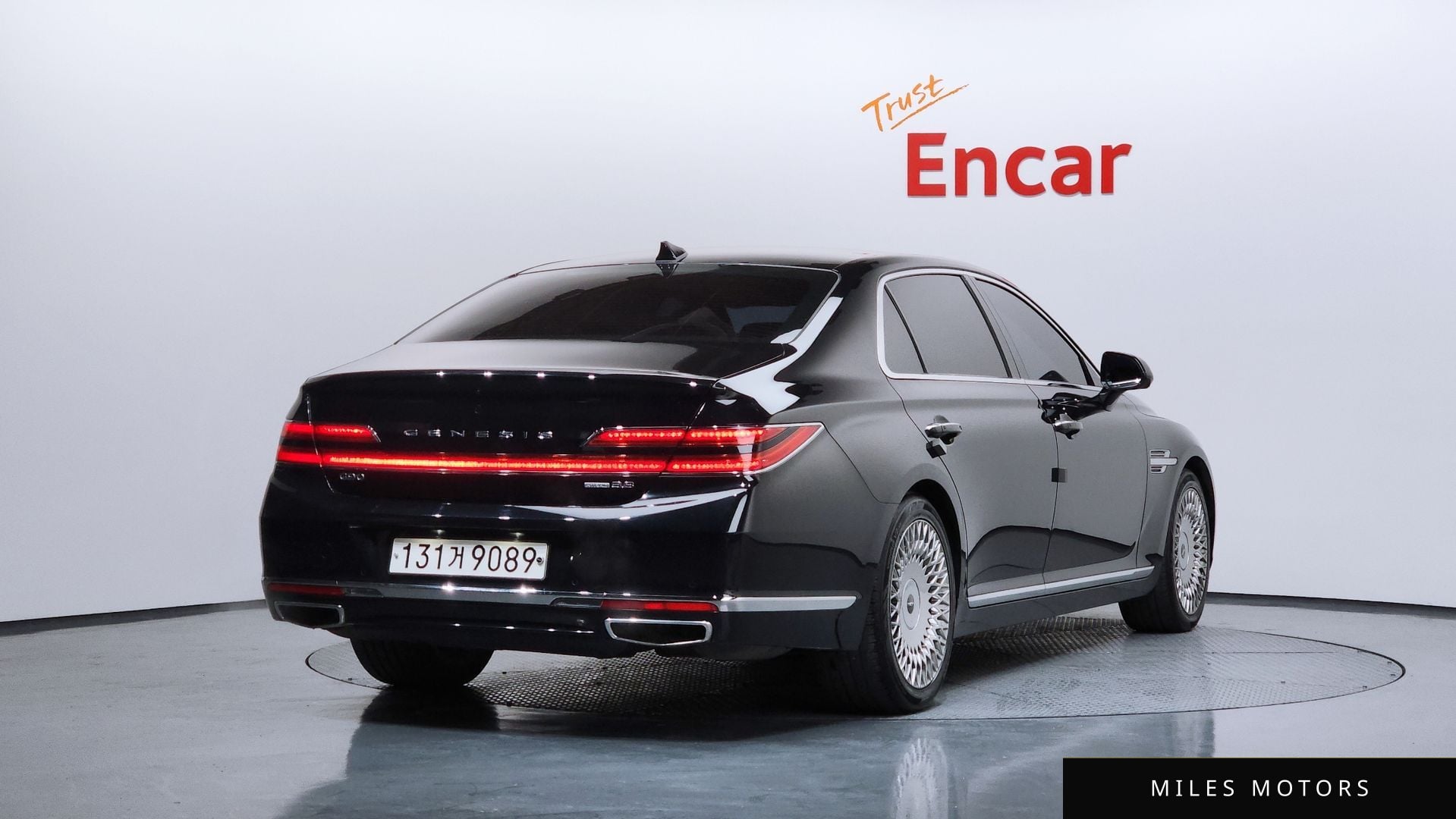 Genesis G90 2019 — миниатюра 2