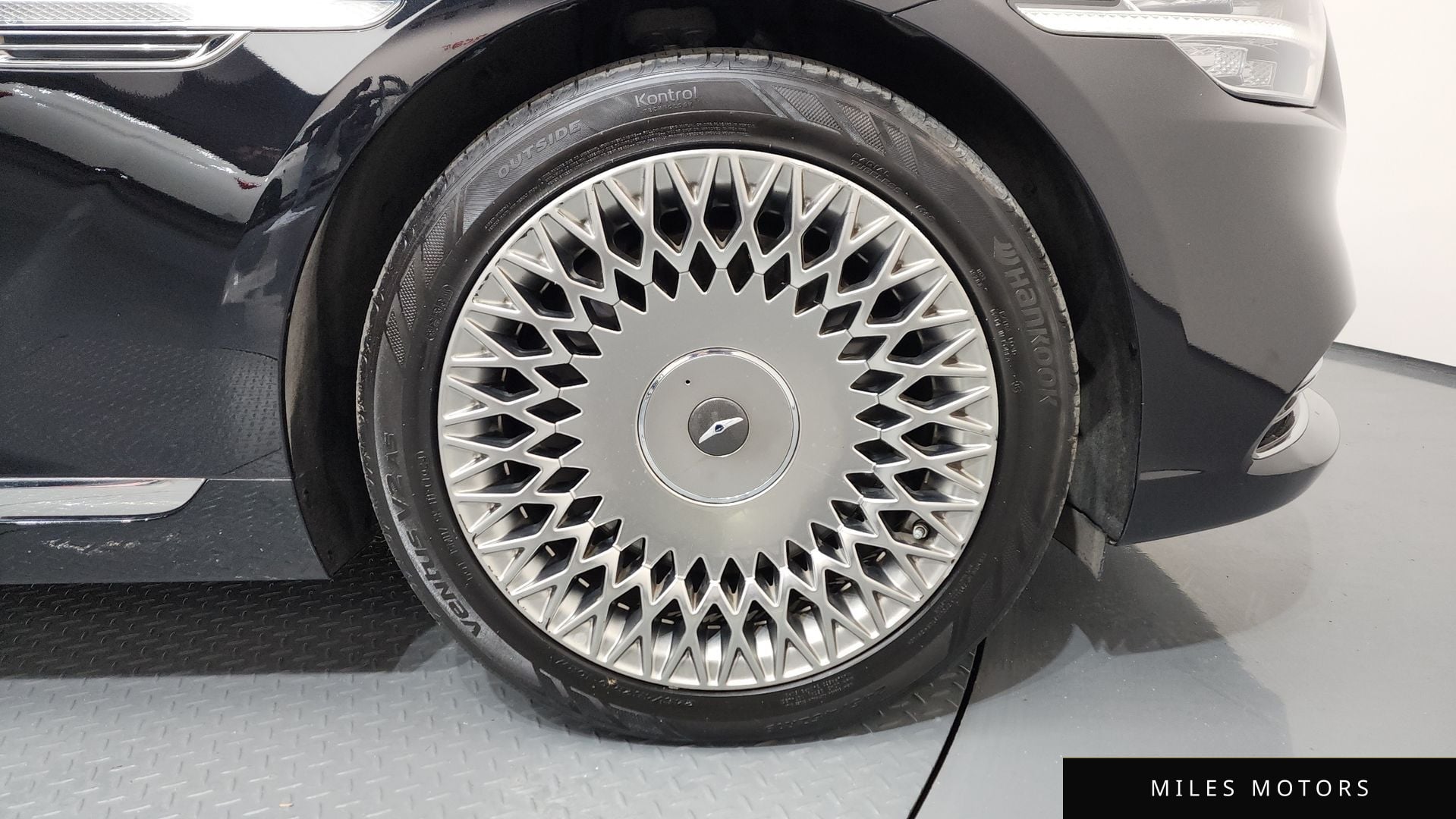 Genesis G90 2019 — миниатюра 5