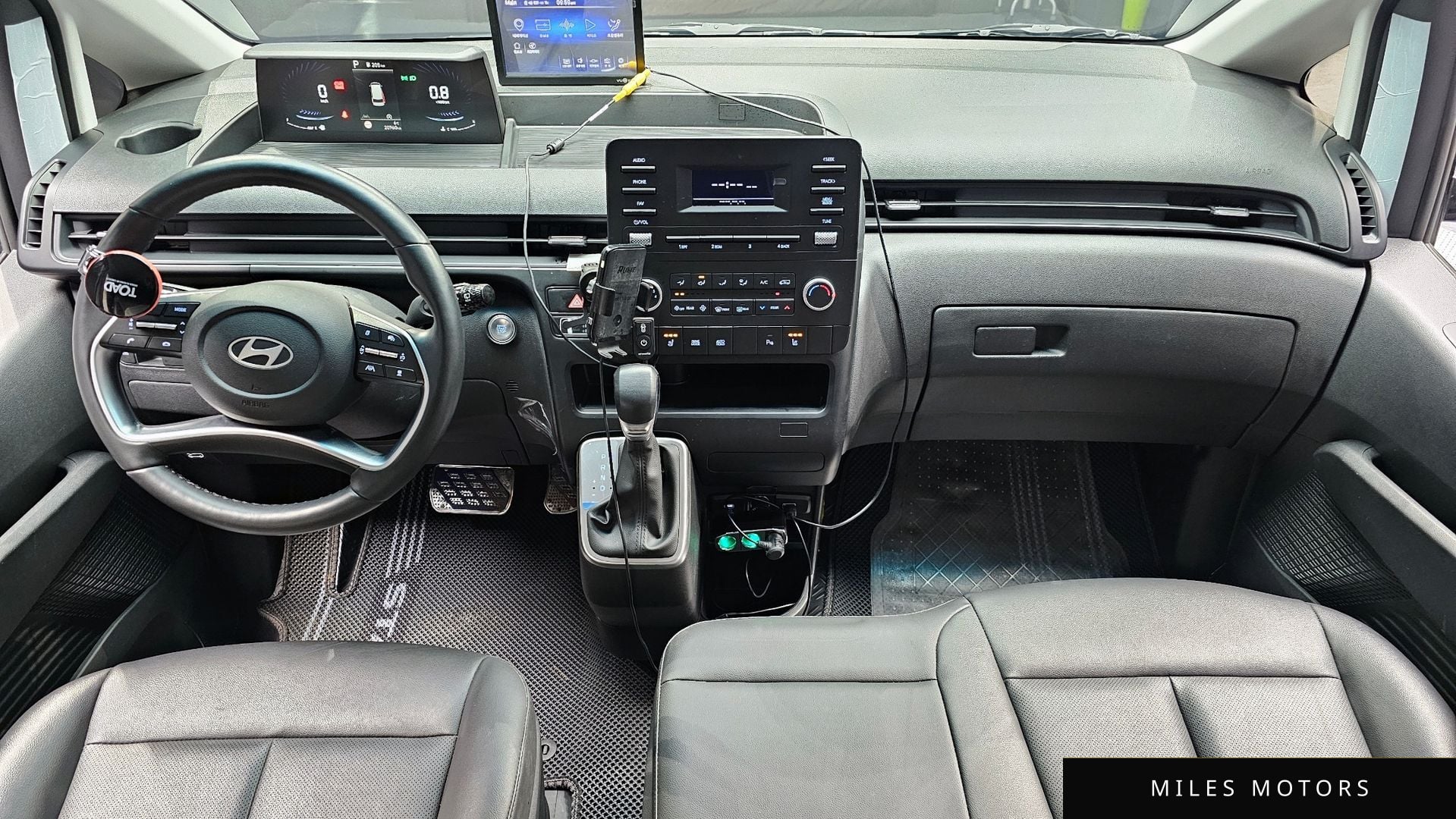 Hyundai Staria 2025 — миниатюра 7