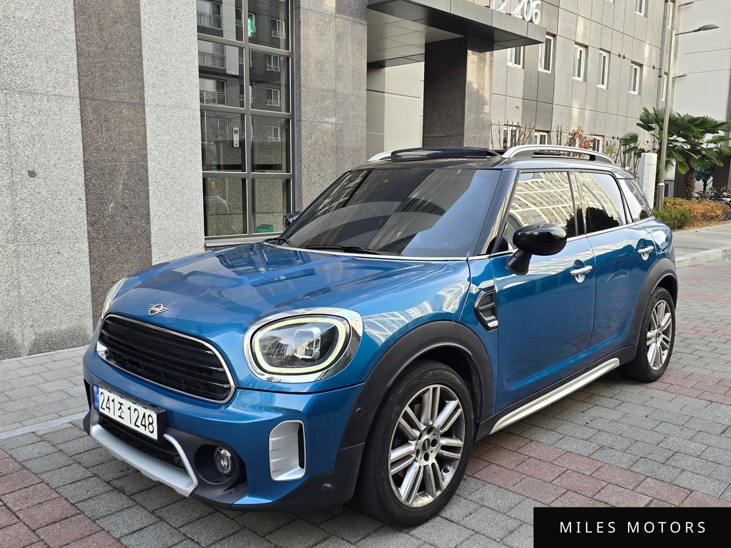 MINI Countryman 2023 — миниатюра 2