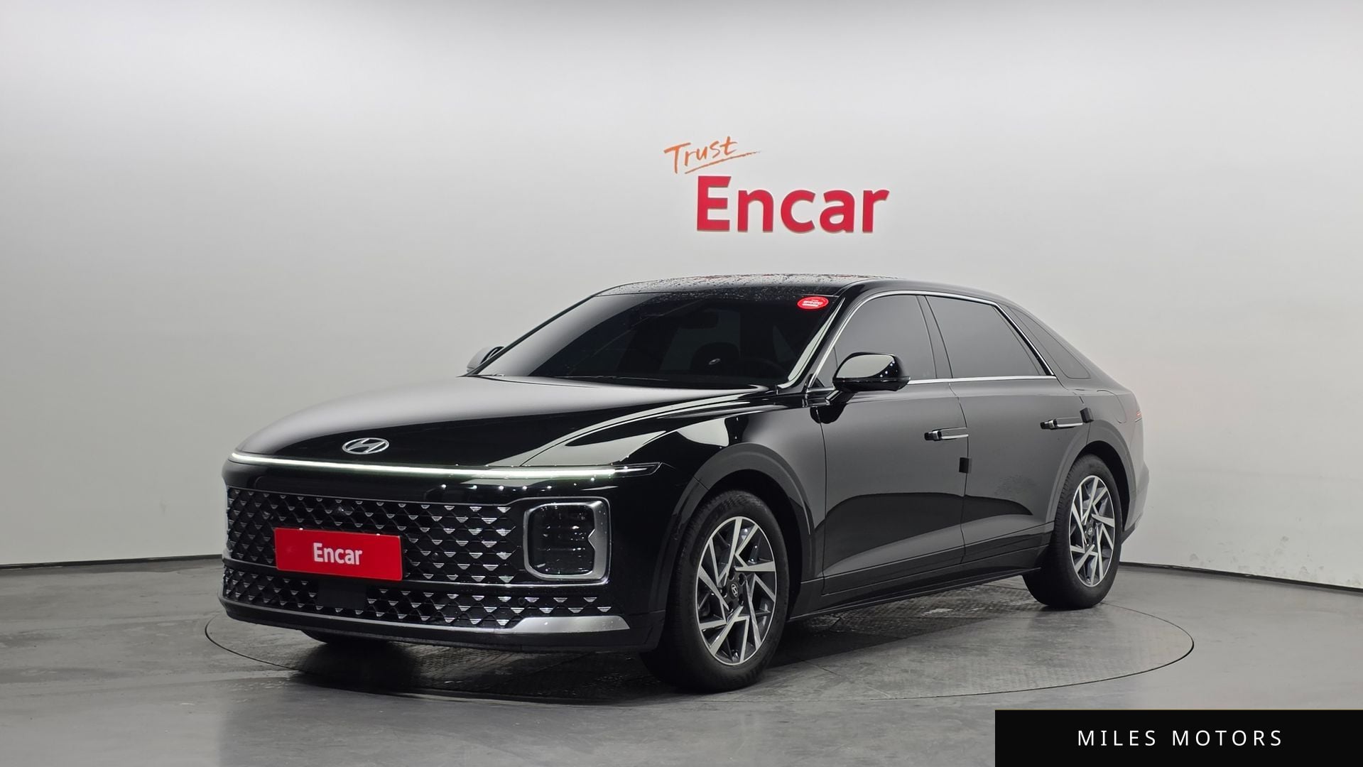 Hyundai Grandeur 2024 — фото 1 из 12