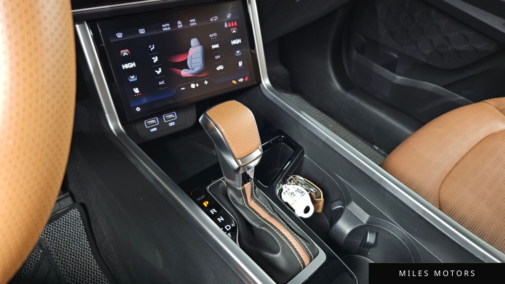 KG Mobility 토레스 2023 — миниатюра 9