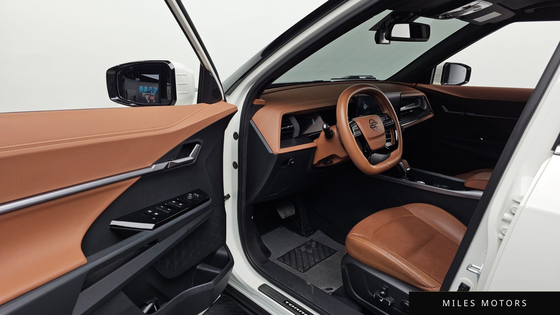 KG Mobility 토레스 2023 — миниатюра 10
