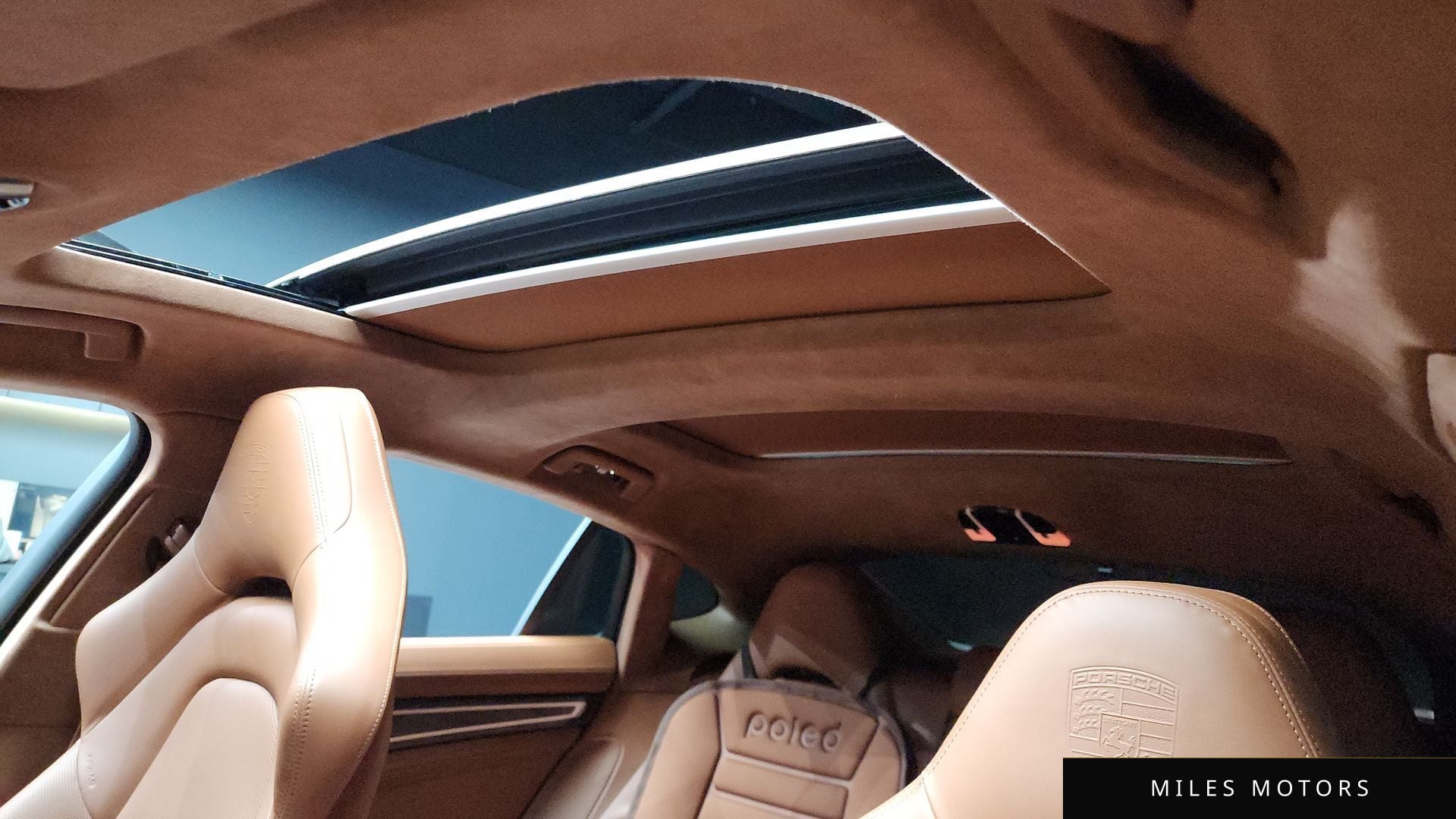 Porsche 파나메라 (971) 2023 — миниатюра 17