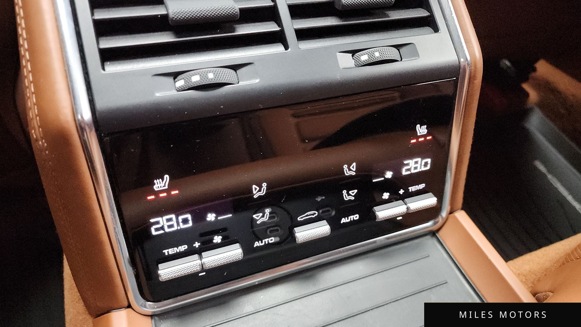 Porsche 파나메라 (971) 2023 — миниатюра 19