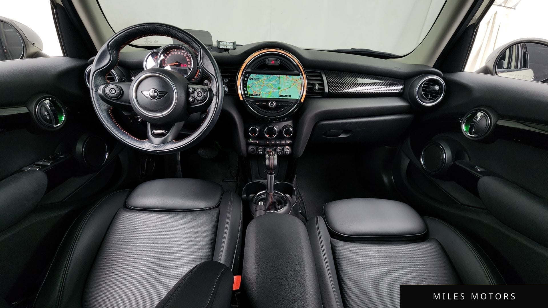 MINI Cooper S 2019 — миниатюра 7