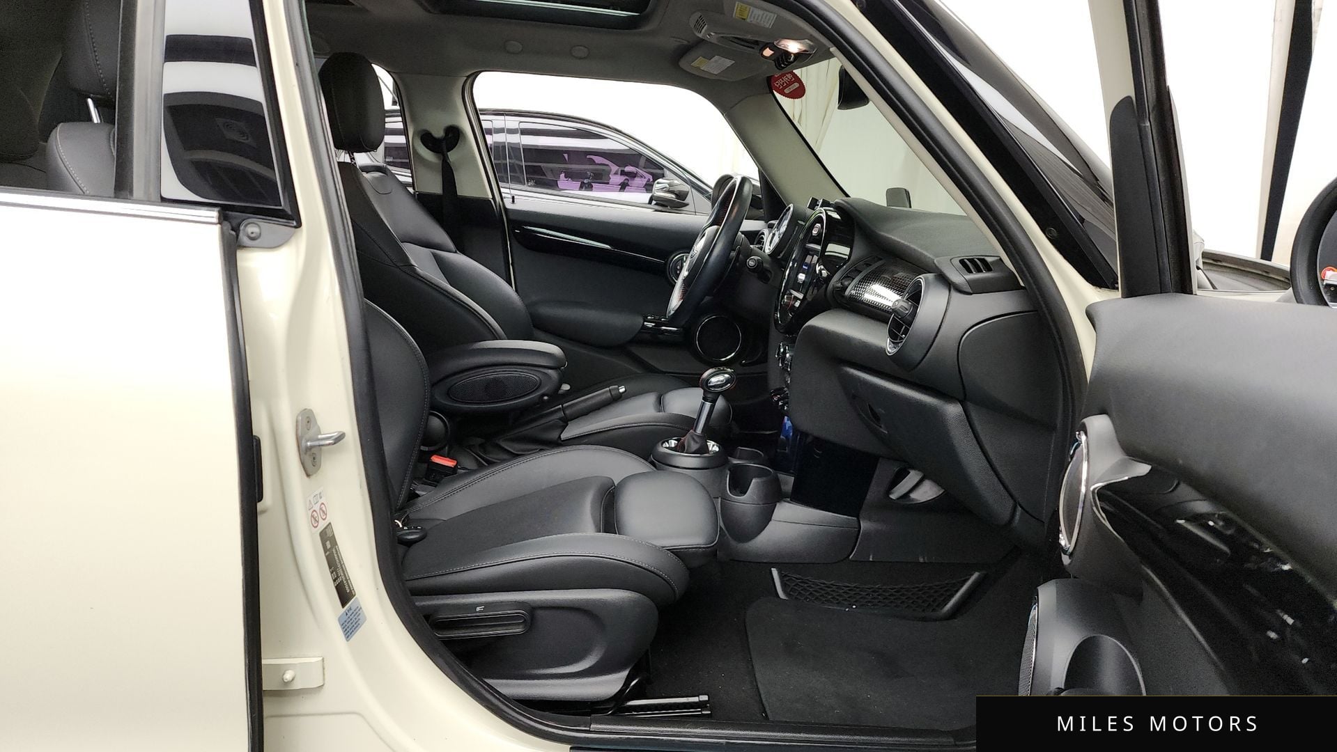 MINI Cooper S 2019 — миниатюра 11