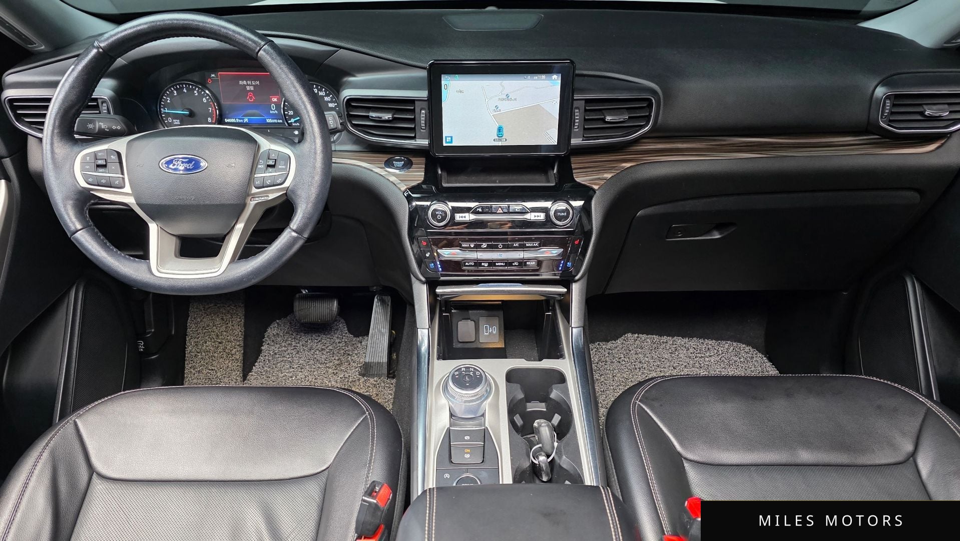 Ford Explorer 2022 — миниатюра 7