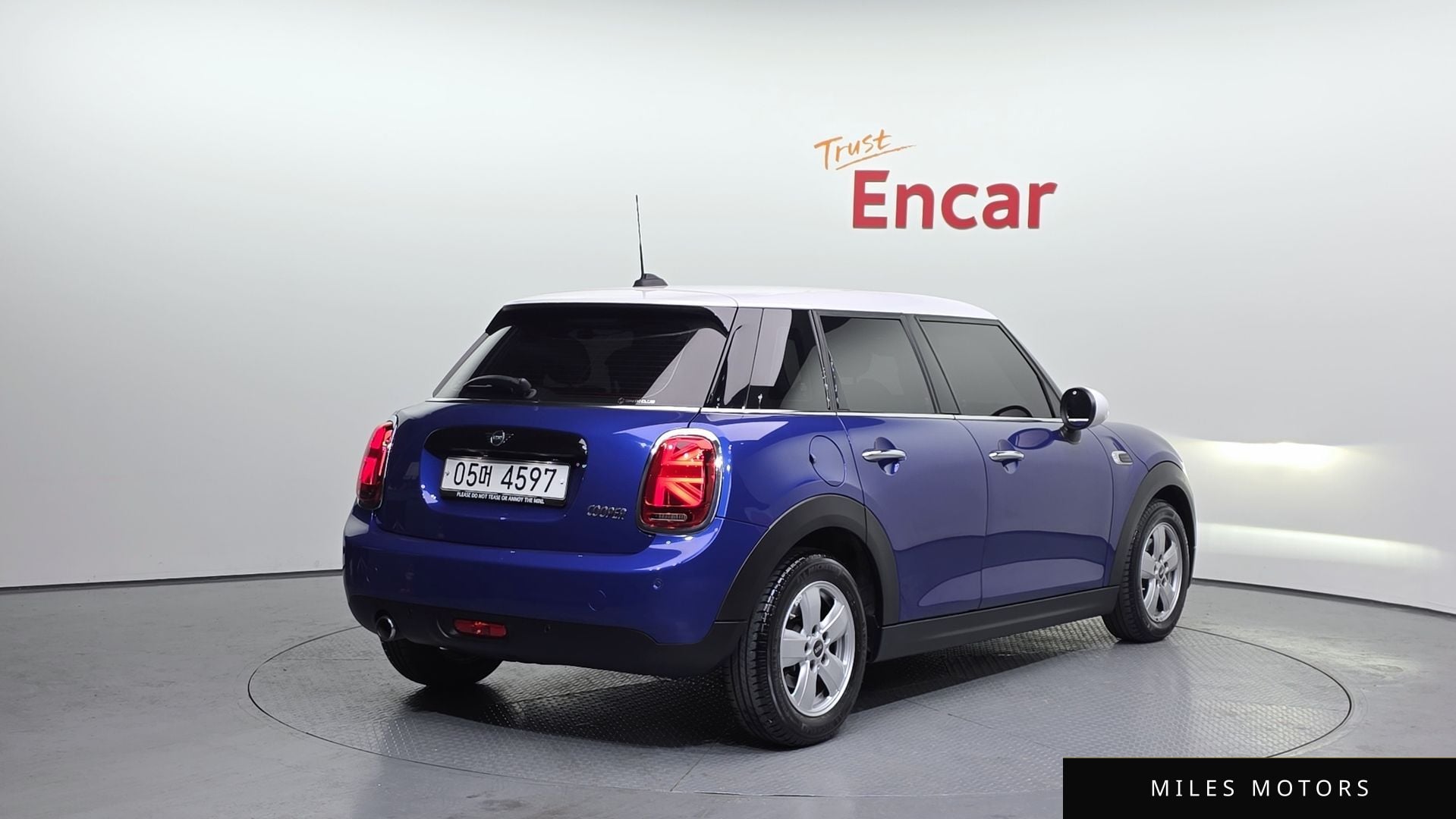 MINI Cooper 2019 — миниатюра 2