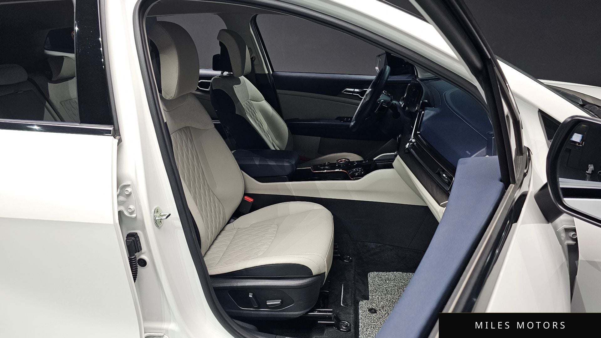 Kia Sportage 2022 — миниатюра 10