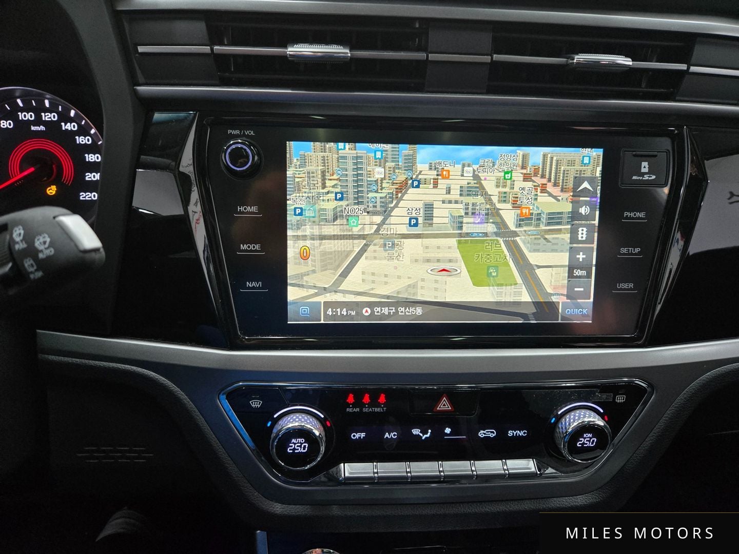 KG Mobility Beautiful Korando 2021 — миниатюра 11