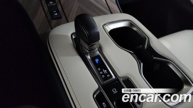 Лексус LM 2025 — миниатюра 9