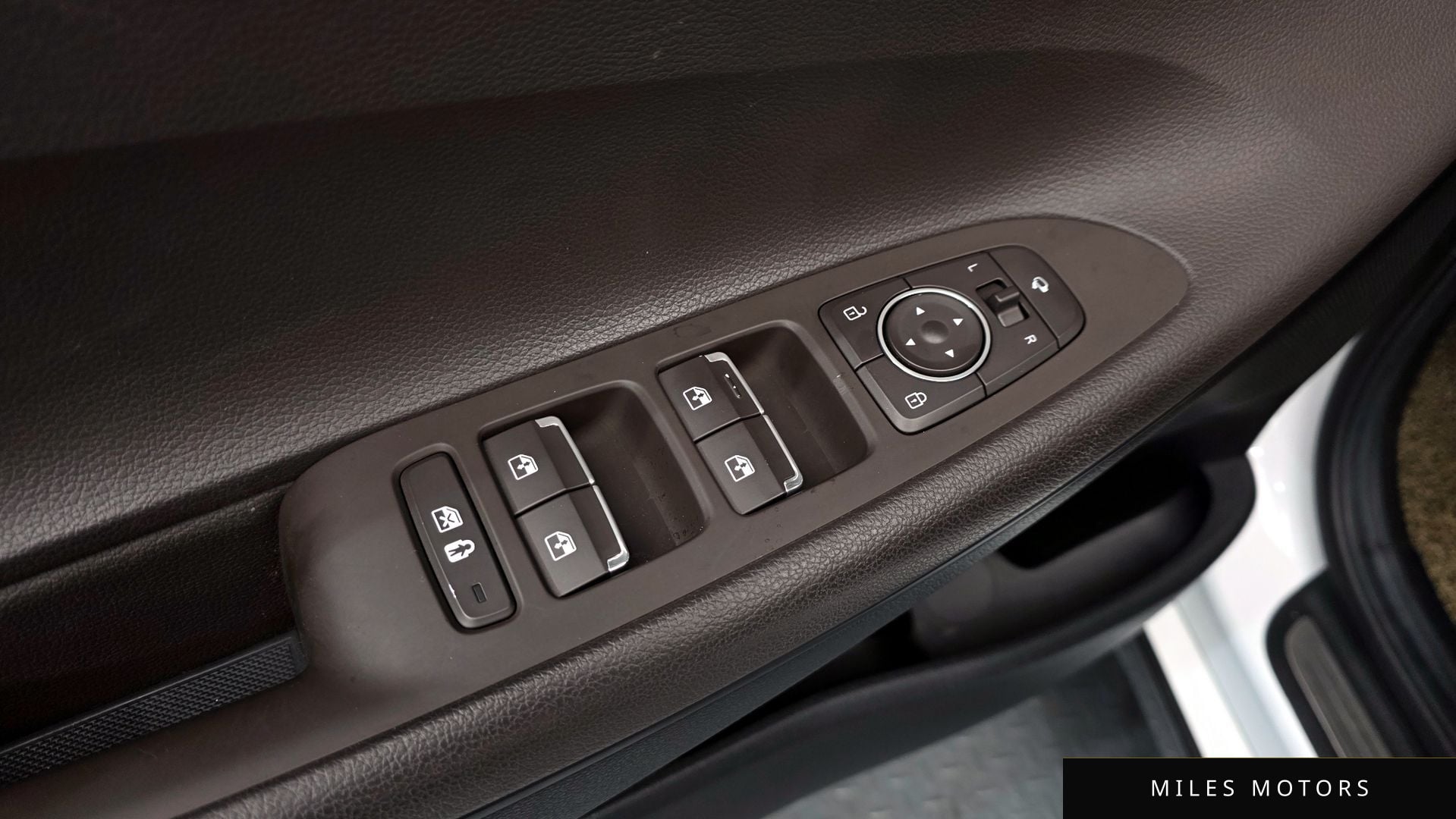 Hyundai Grandeur 2020 — миниатюра 11