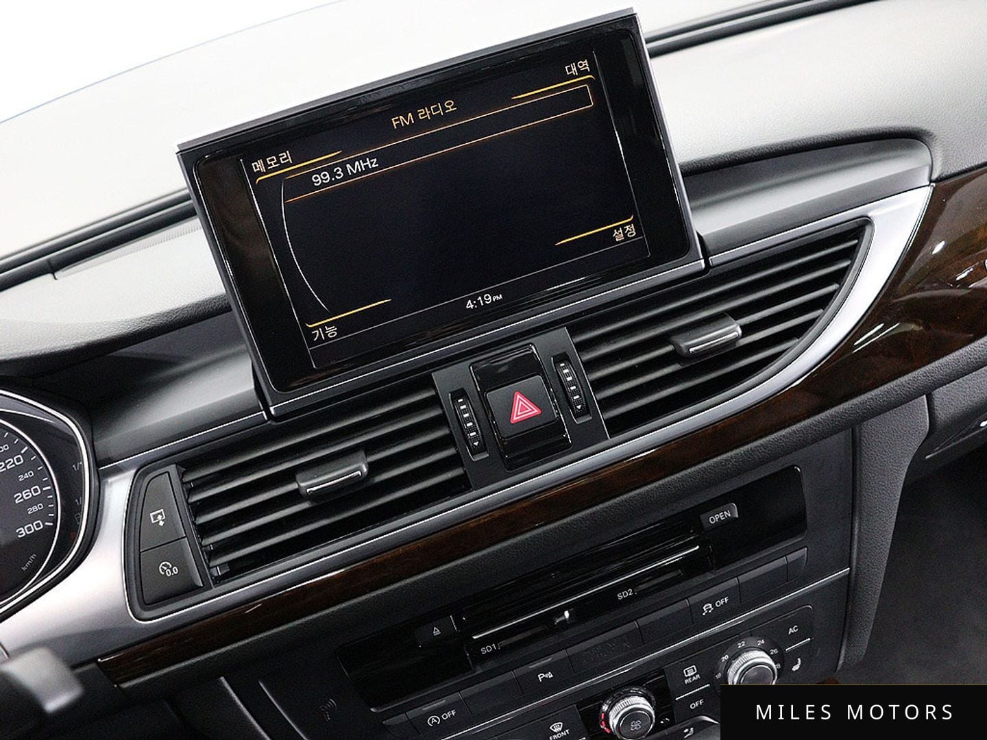 Audi A6 2013 — миниатюра 8