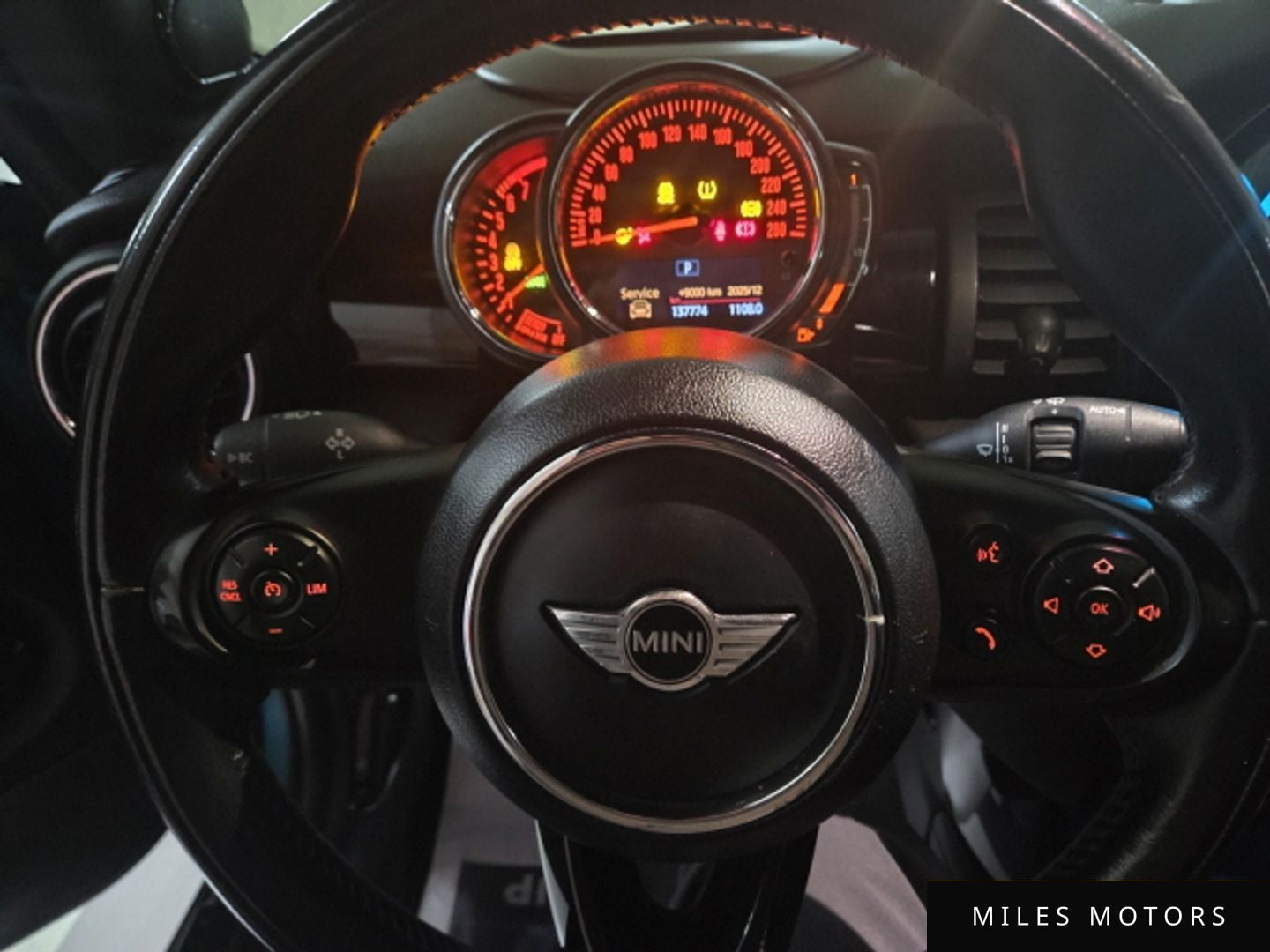 MINI 쿠퍼 컨버터블 2018 — миниатюра 16