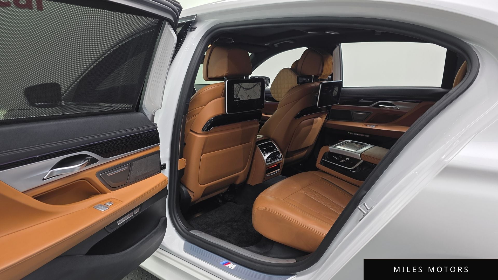 BMW 7시리즈 (G11) 2018 — миниатюра 17