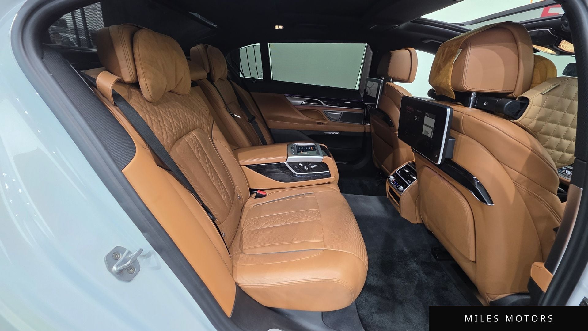 BMW 7시리즈 (G11) 2018 — миниатюра 19