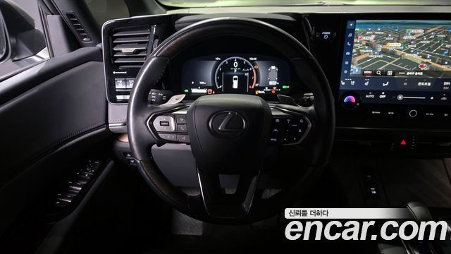 Лексус LM 2025 — миниатюра 13