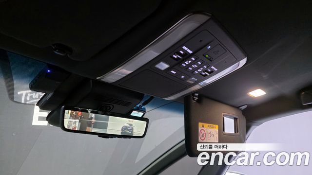Лексус LM 2025 — миниатюра 17