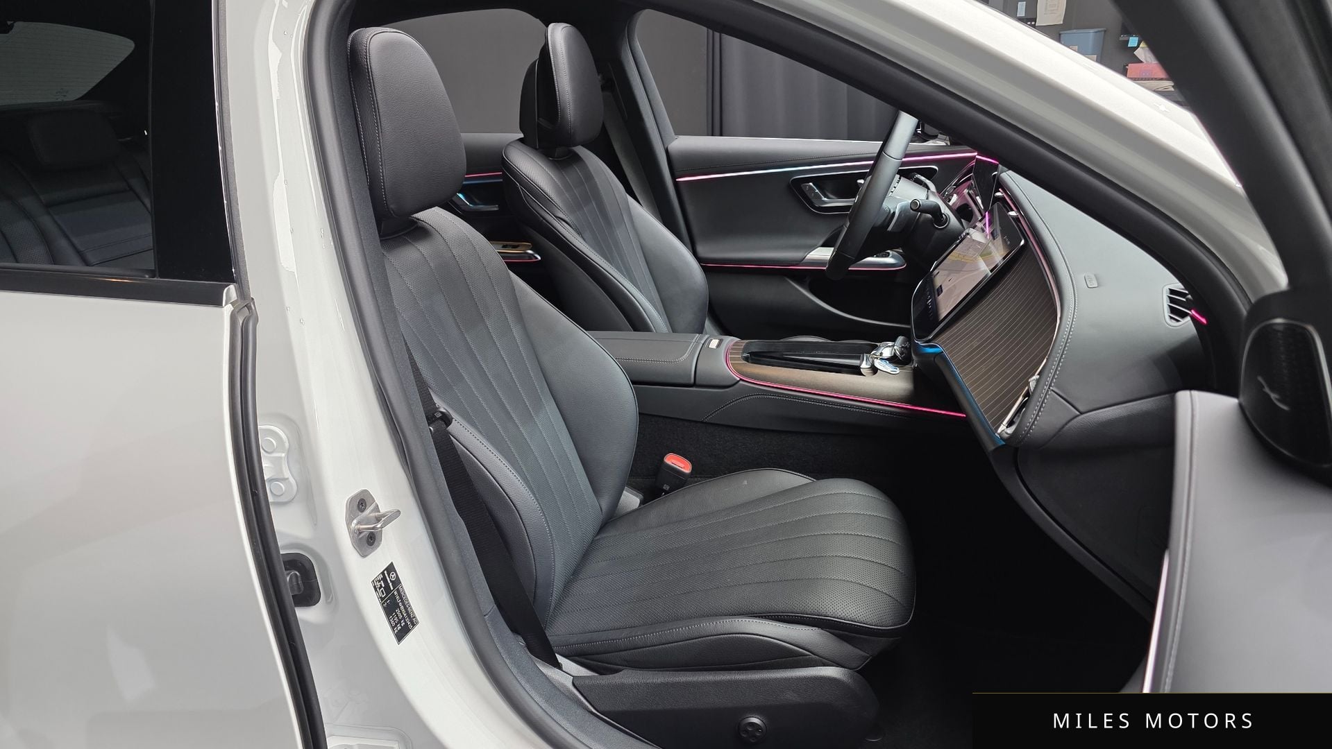 Mercedes-Benz E-Class W214 2025 — миниатюра 12