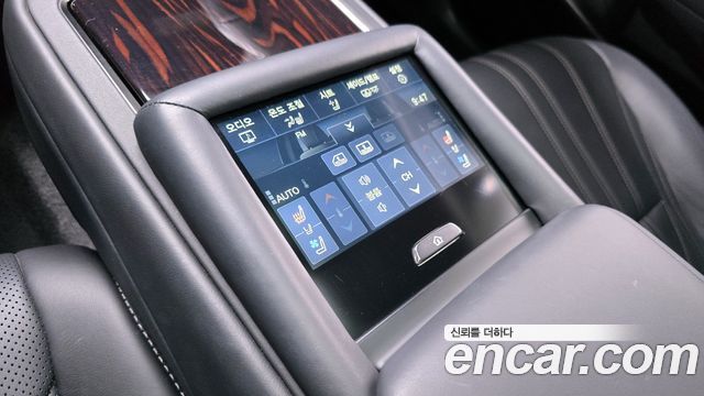 Лексус LS500 2021 — миниатюра 16