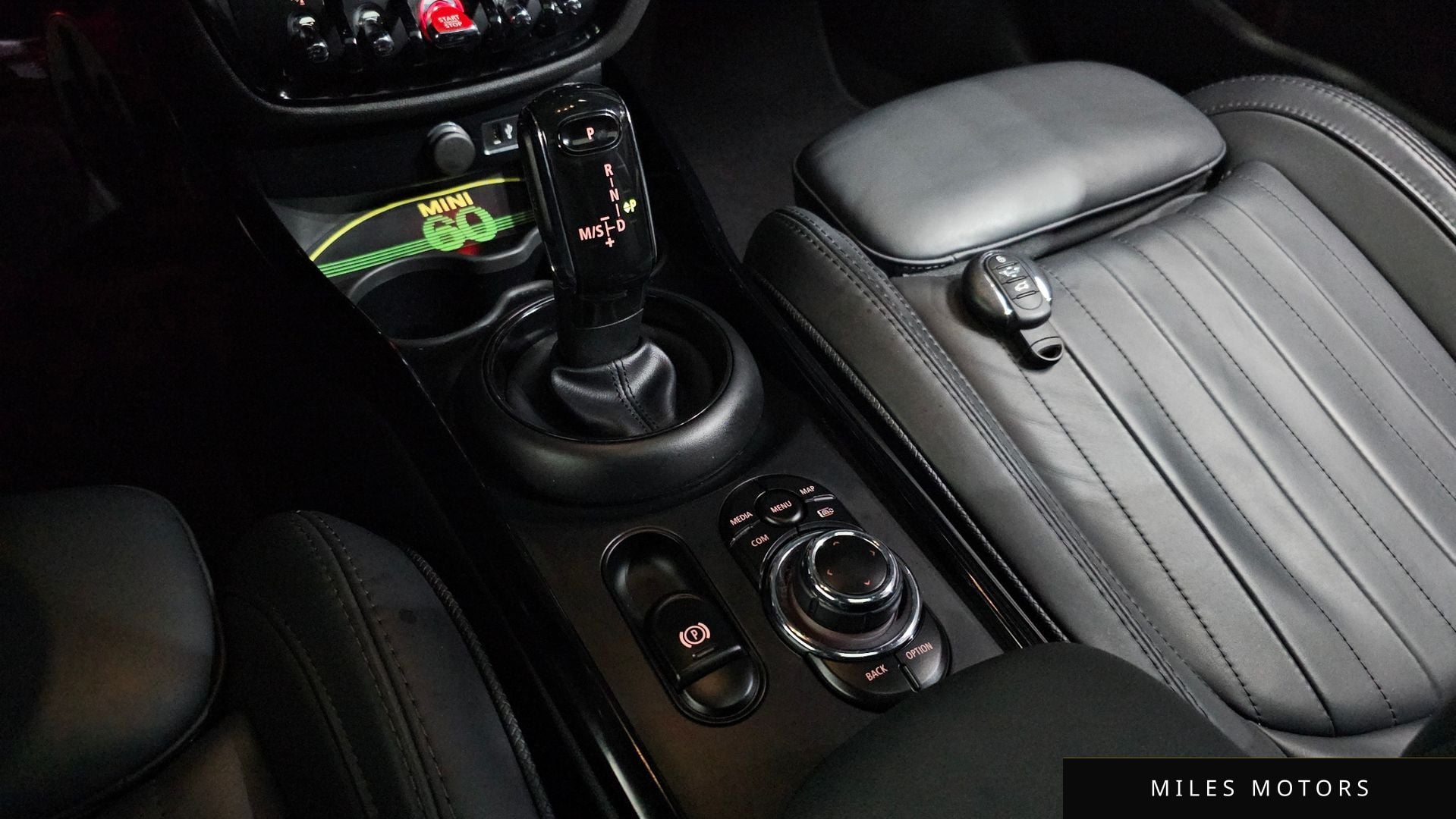 MINI Clubman 2023 — миниатюра 9