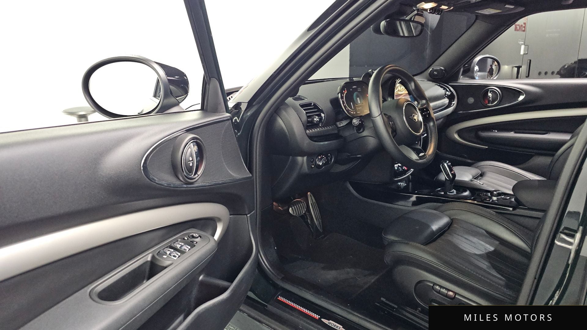 MINI Clubman 2023 — миниатюра 10