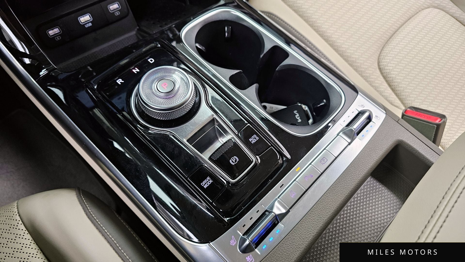Kia Carnival 2023 — миниатюра 9