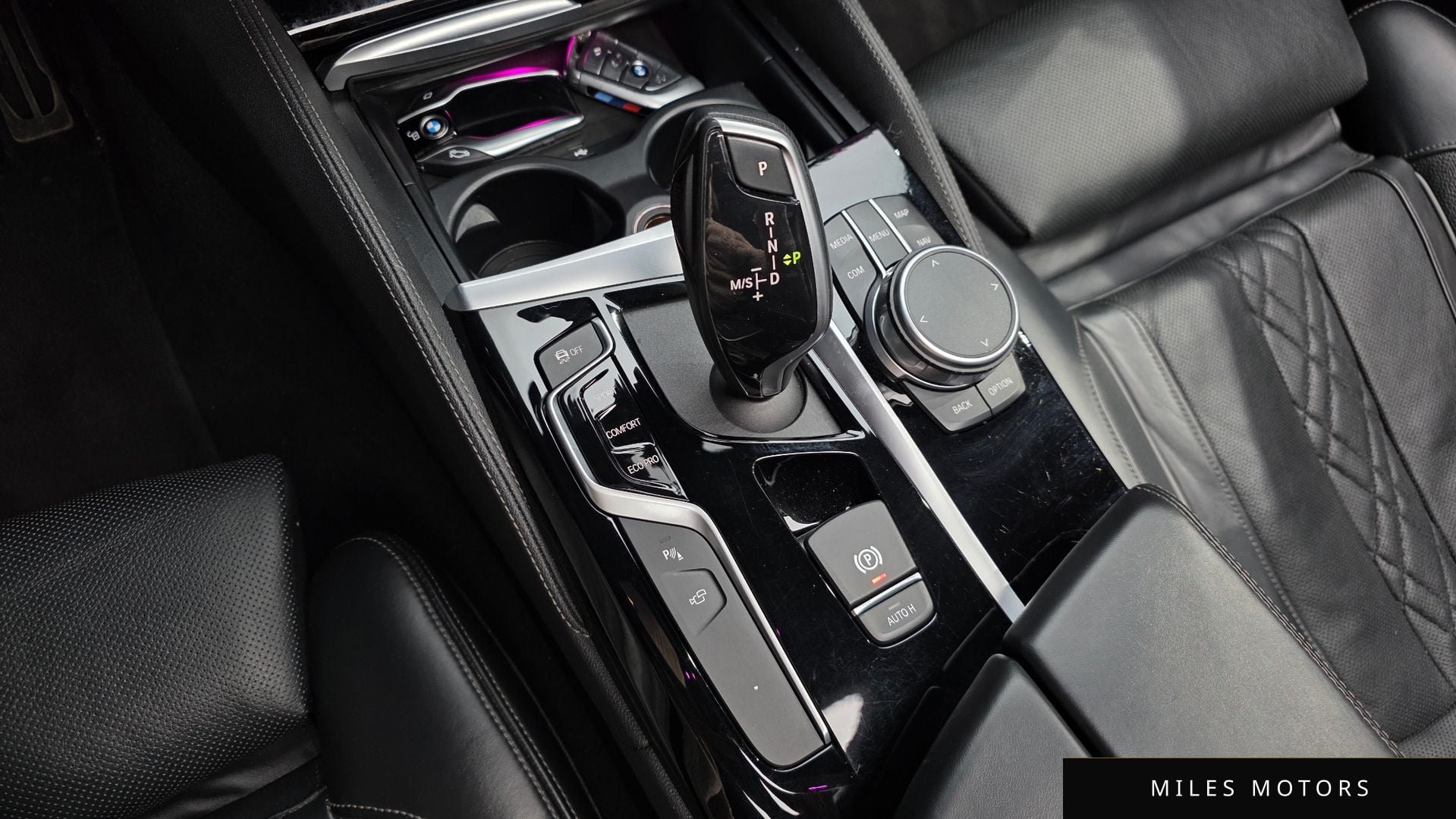 BMW 5 Series (G30) 2019 — миниатюра 9