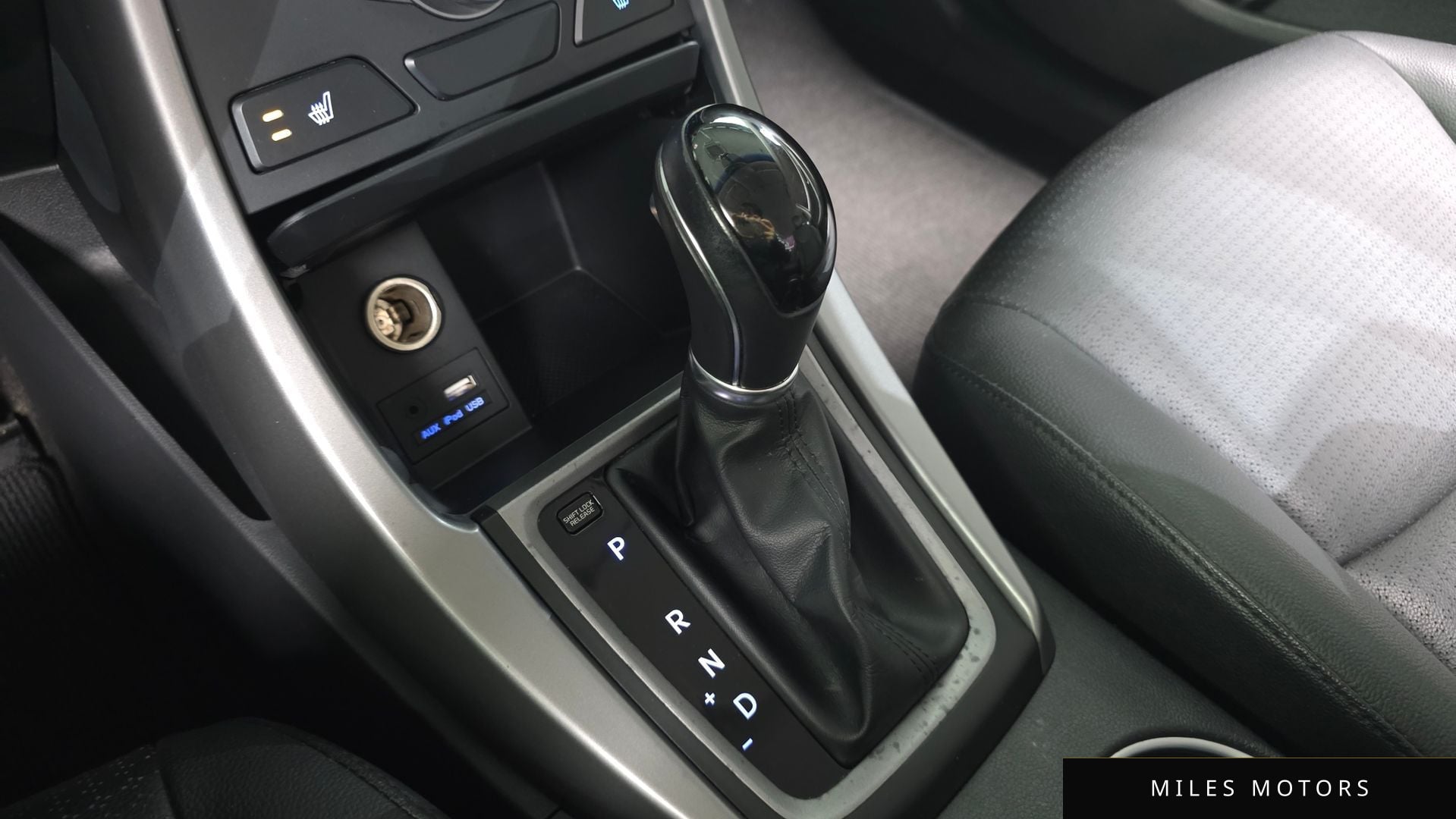 Hyundai AVANTE 2015 — миниатюра 9