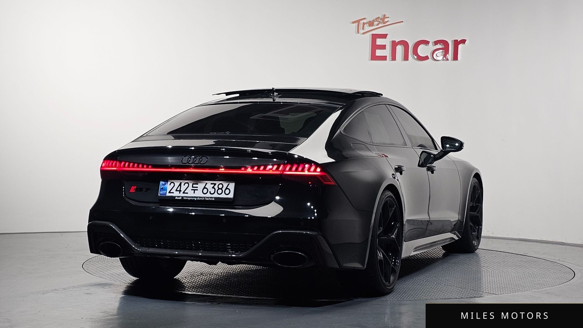 Audi RS7 (4K) 2025 — миниатюра 2