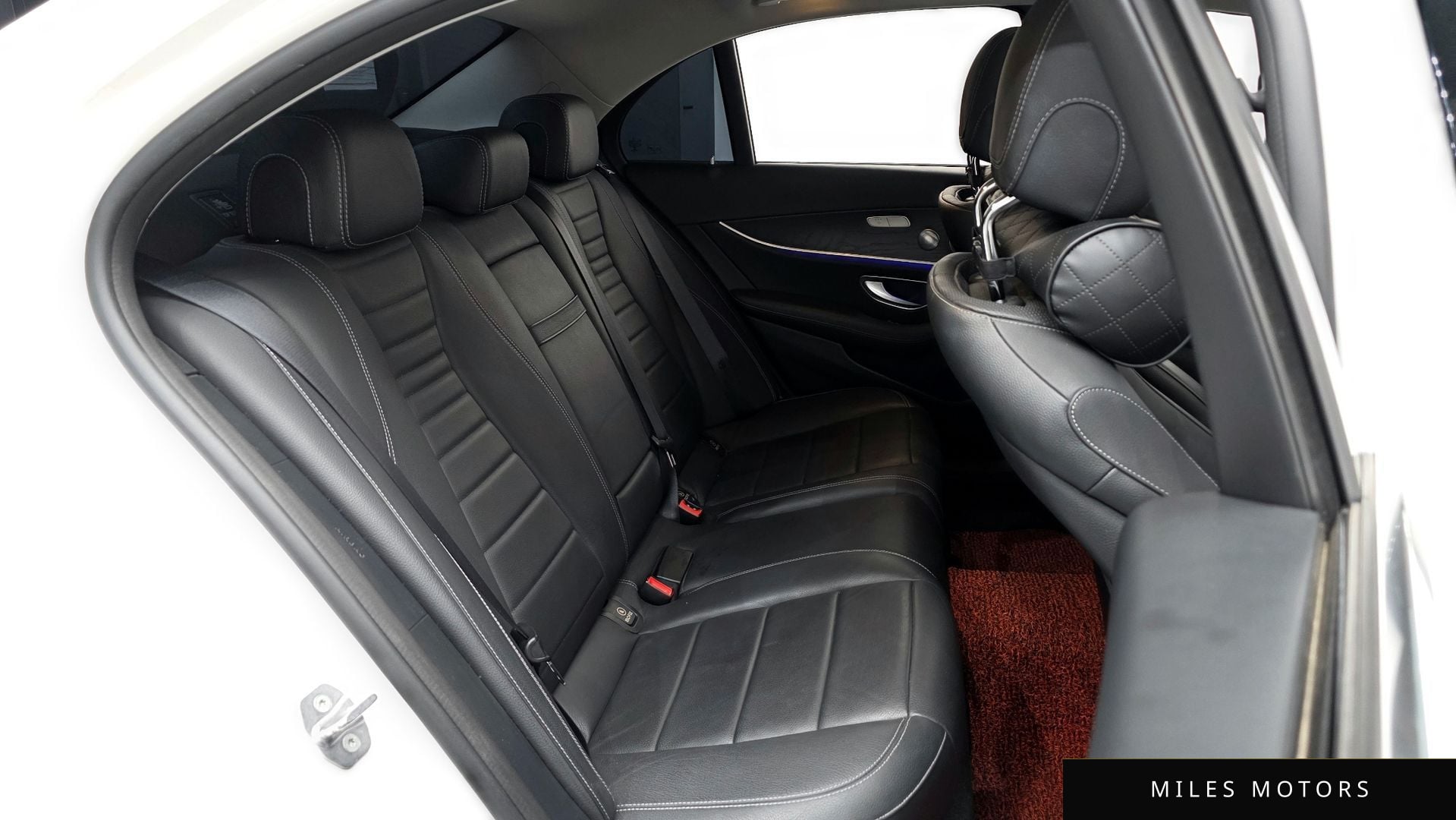 Mercedes-Benz E-Class W213 2018 — миниатюра 12