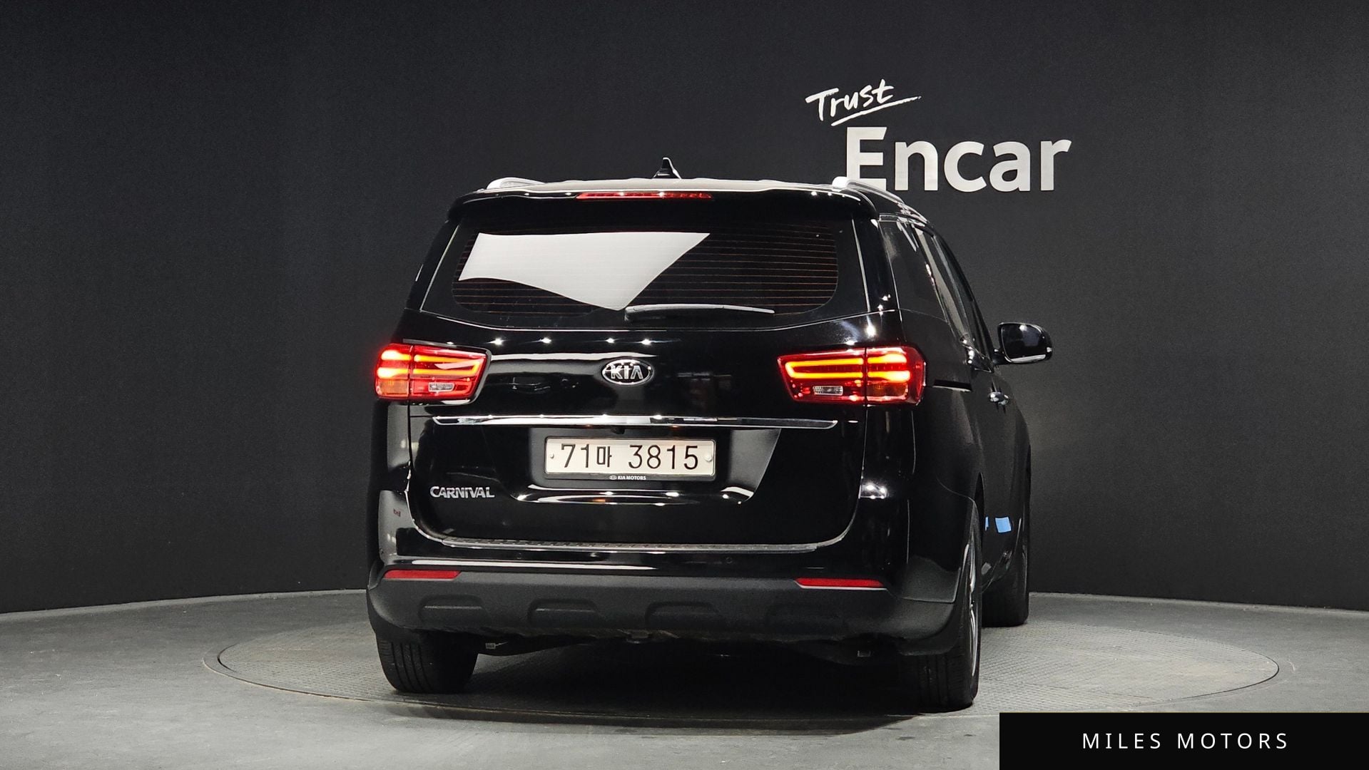 Kia Canival 2020 — миниатюра 4