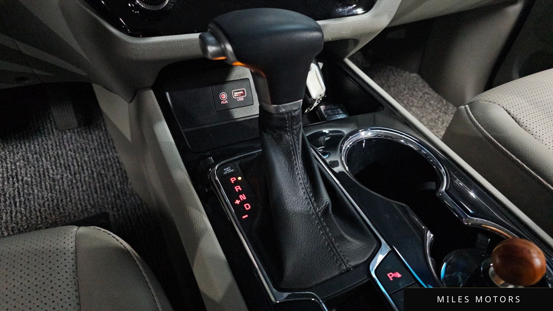 Kia Canival 2020 — миниатюра 9