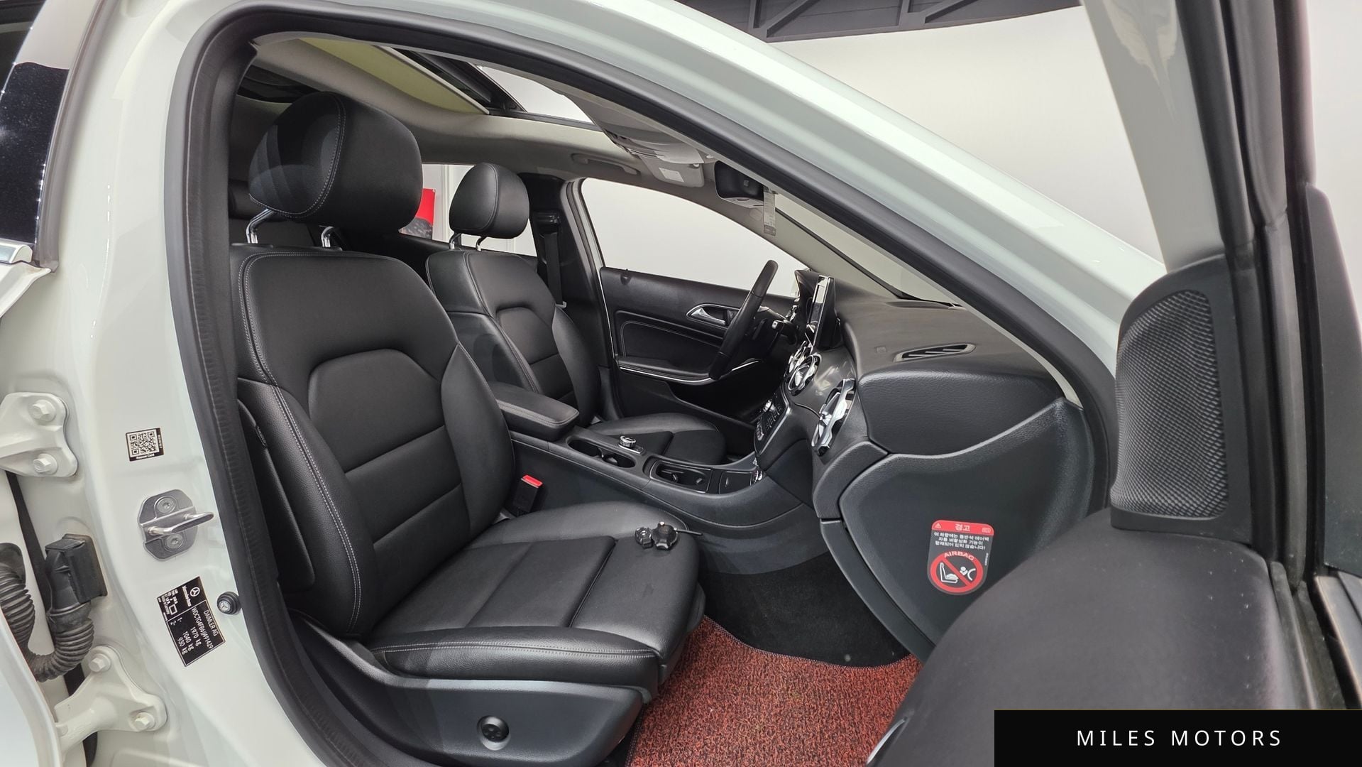 Mercedes-Benz GLA-Class X156 2018 — миниатюра 10