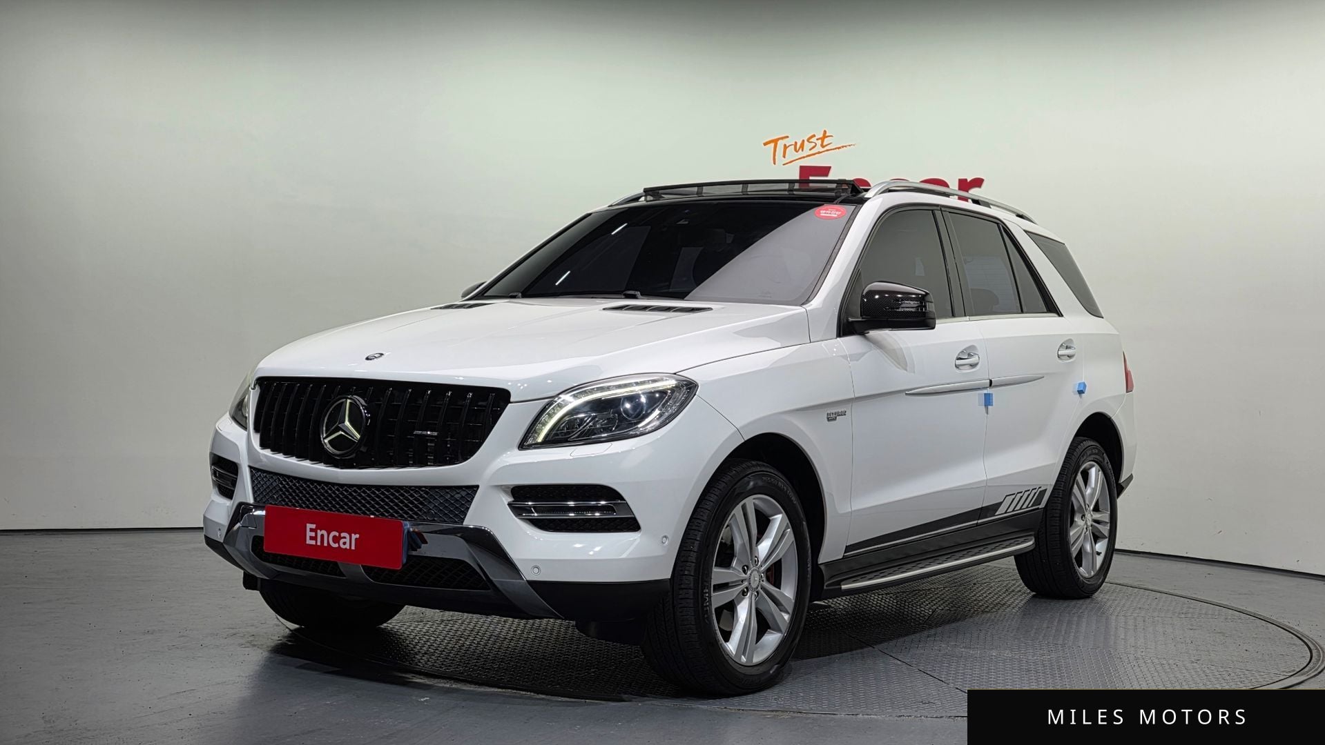 Mercedes-Benz M-Class W166 2015 — фото 1 из 12