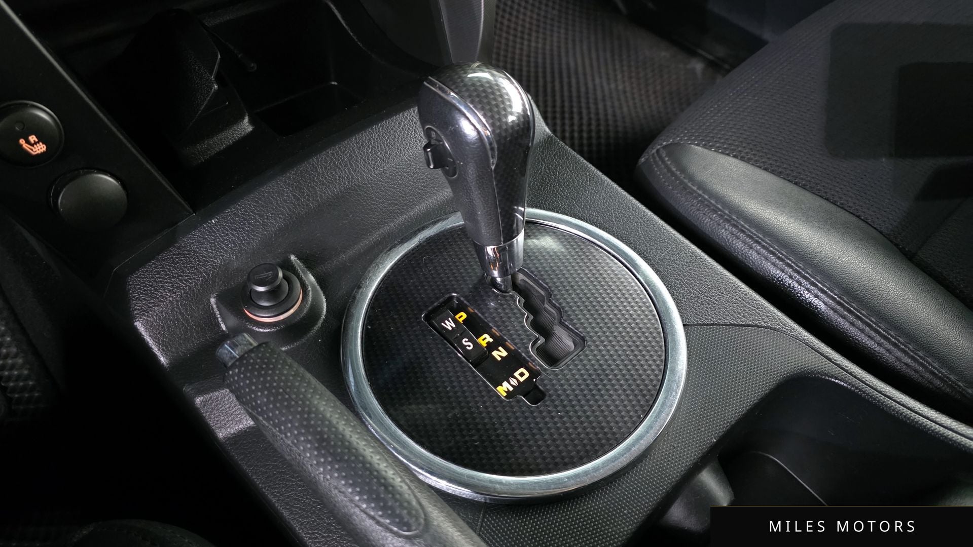 KG Mobility KORANDO 2014 — миниатюра 9