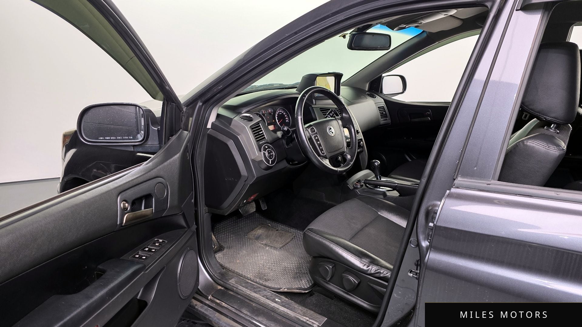 KG Mobility KORANDO 2014 — миниатюра 10