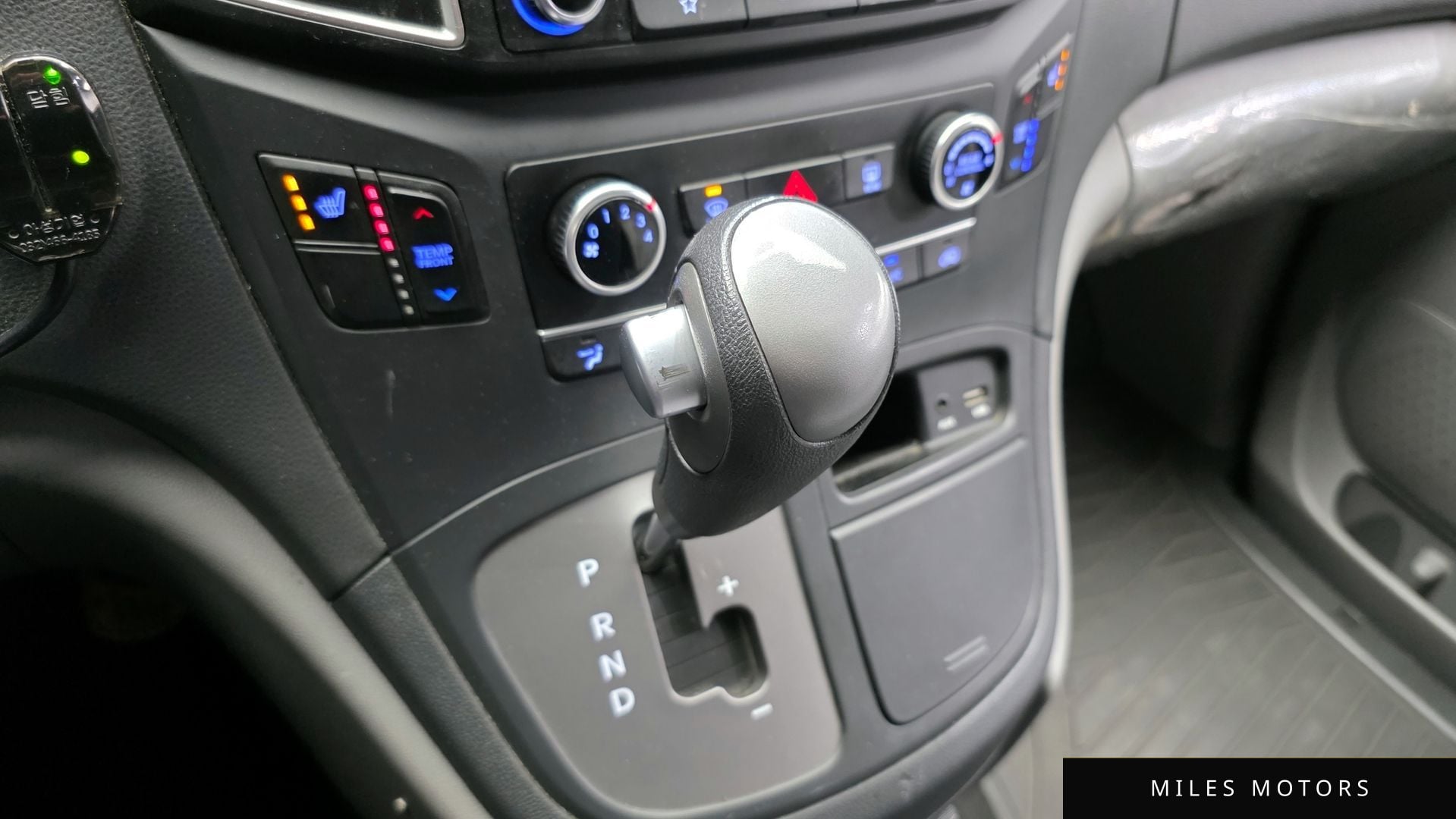 Hyundai Starex 2019 — миниатюра 9