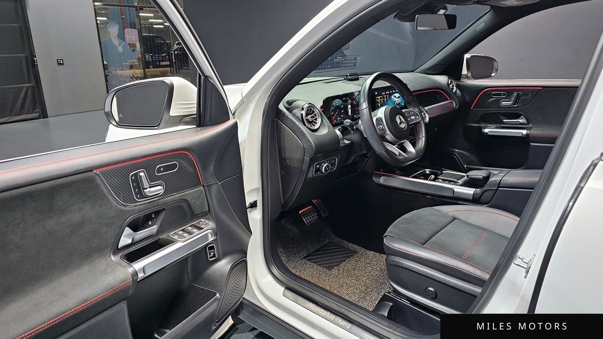 Mercedes-Benz GLB-Class X247 2021 — миниатюра 11