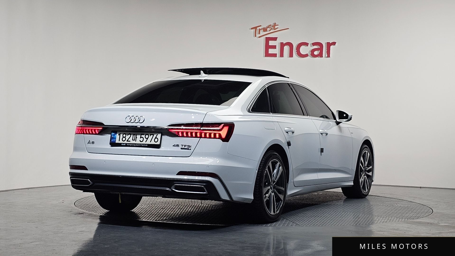 Audi A6 (C8) 2021 — миниатюра 2