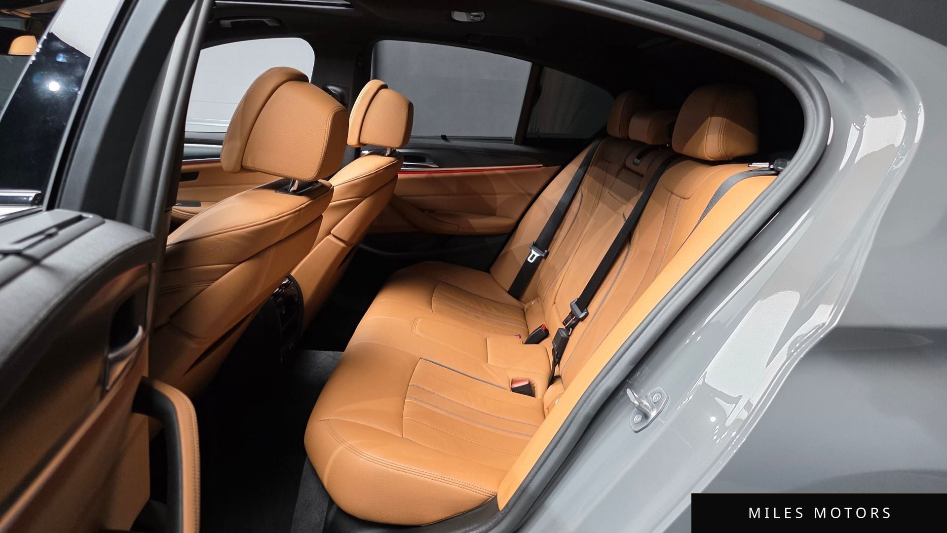 BMW 5 Series (G30) 2022 — миниатюра 12